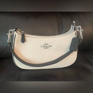Black & white Coach leather purse